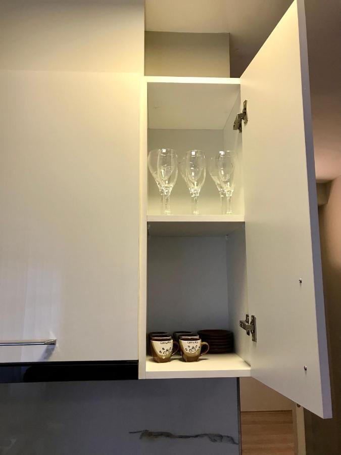 Home Away From Home Apartment Durrës 外观 照片