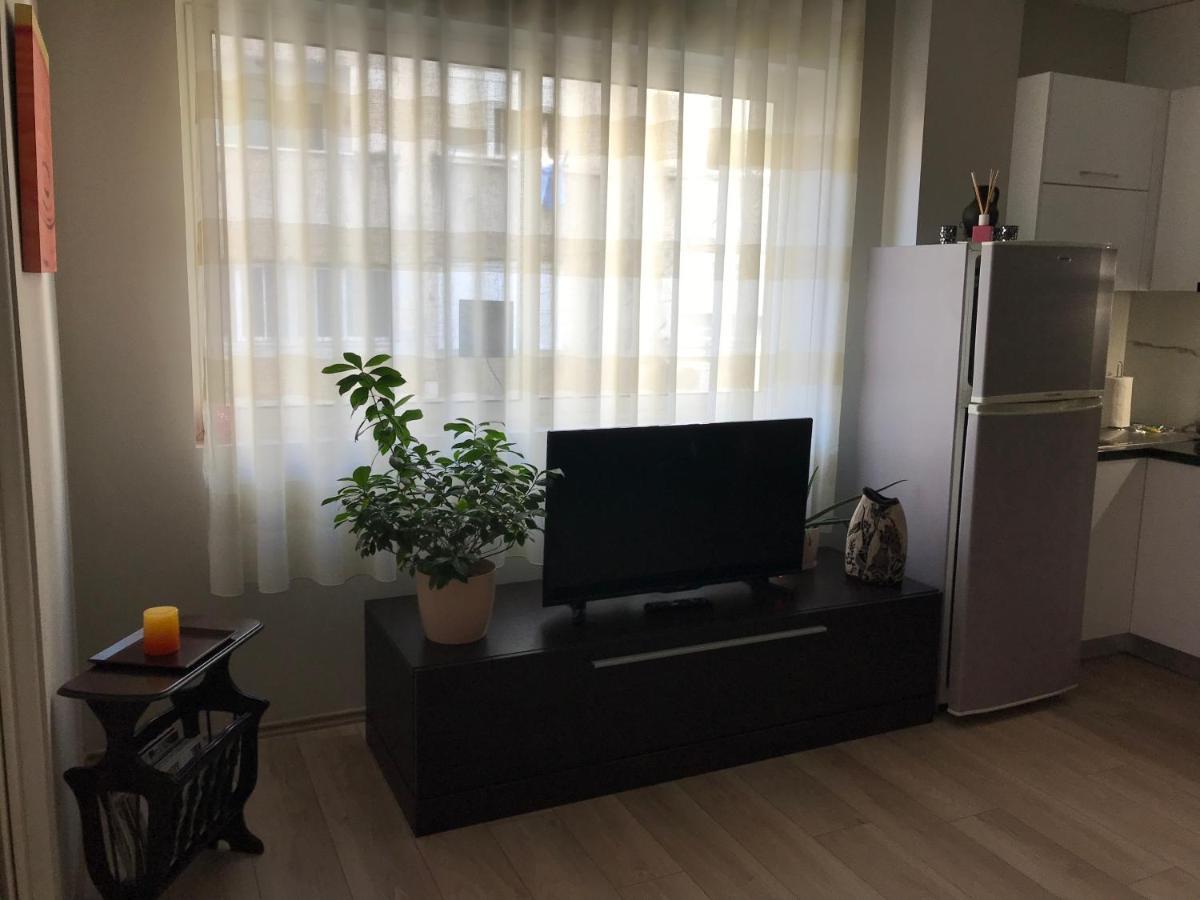 Home Away From Home Apartment Durrës 外观 照片