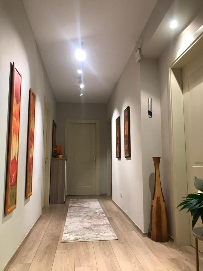 Home Away From Home Apartment Durrës 外观 照片